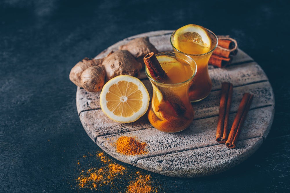Citrusy Ginger-Turmeric Gin Fizz